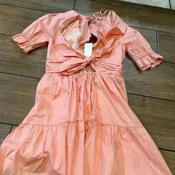 NWT WAYF Ruffle Neck Tiered Mini Dress SMALL - Picture 3 of 8